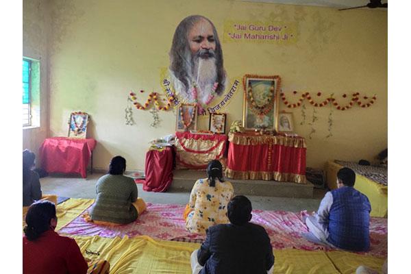 Gyan Yug Diwas was celebrated at the Maharishi Vidya Mandir Barabanki.	